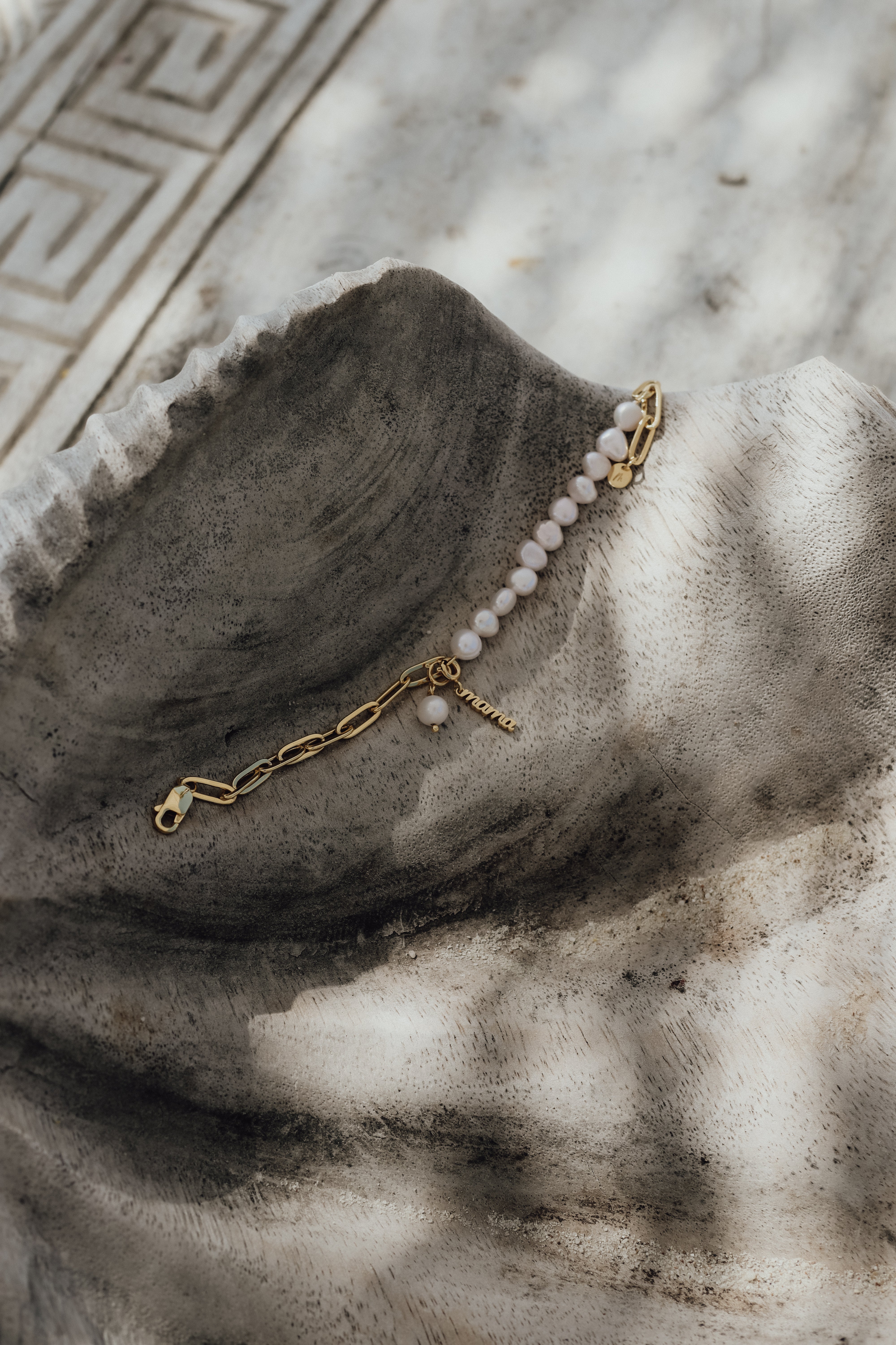 Pearls of mother MAMA Charms Armband x Ann-Kathrin Hellge - Limited Edition