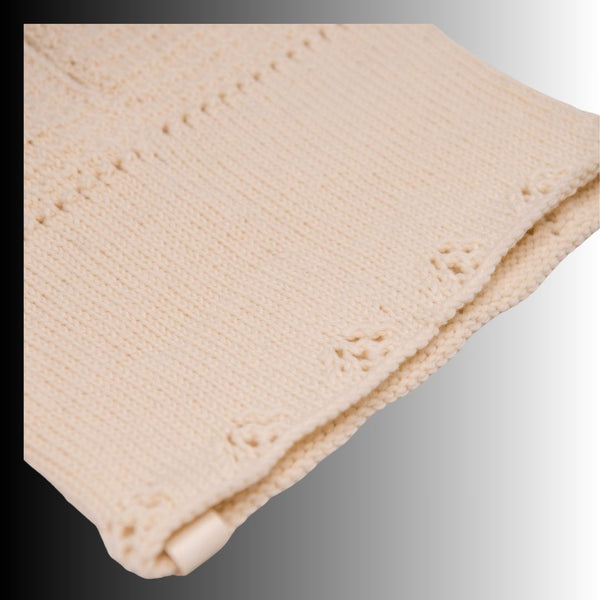 Kurzärmeliger Baby-Pullover für Mädchen – zartes Strickmuster aus Bio-Merinowolle