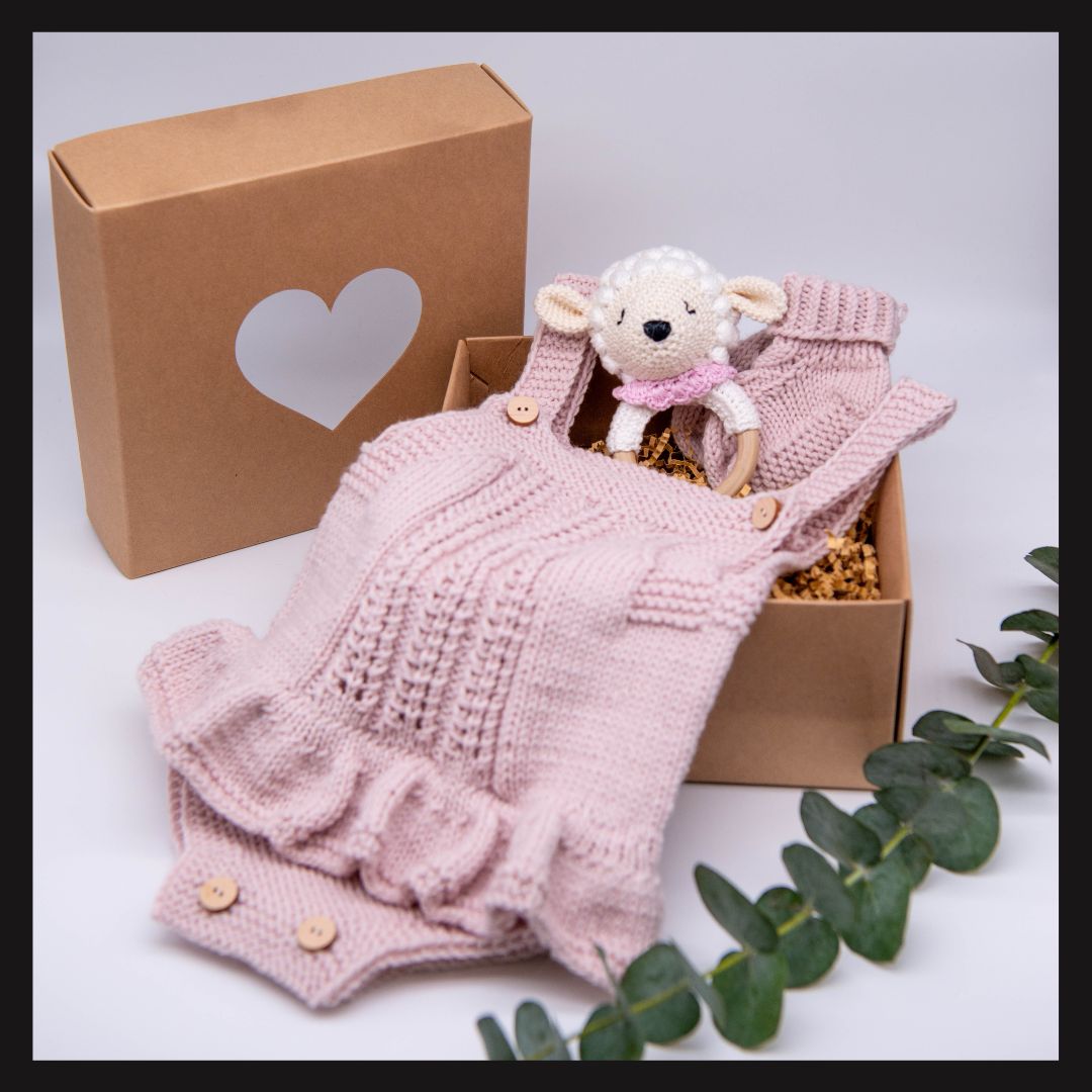 „Little Princess“ – exklusive Baby Geschenkbox für Mädchen aus Bio-Merinowolle