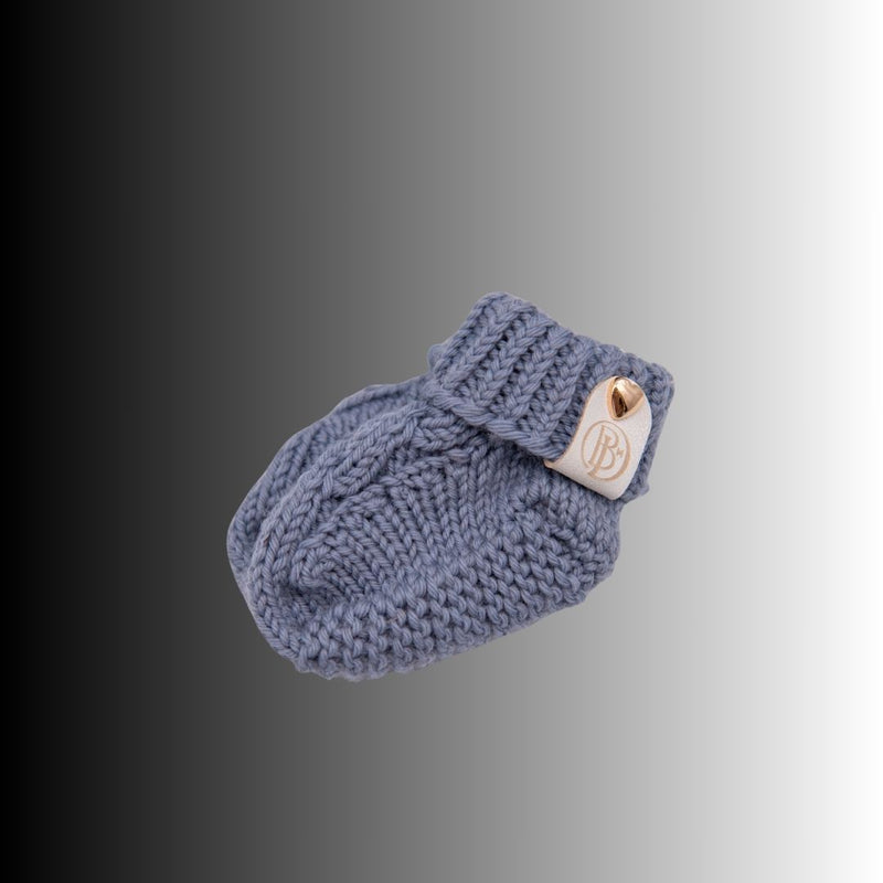 „Cloudy Moments“ – luxuriöse Baby Geschenkbox mit Bio-Merinowolle und handgefertigten Lieblingsstücken