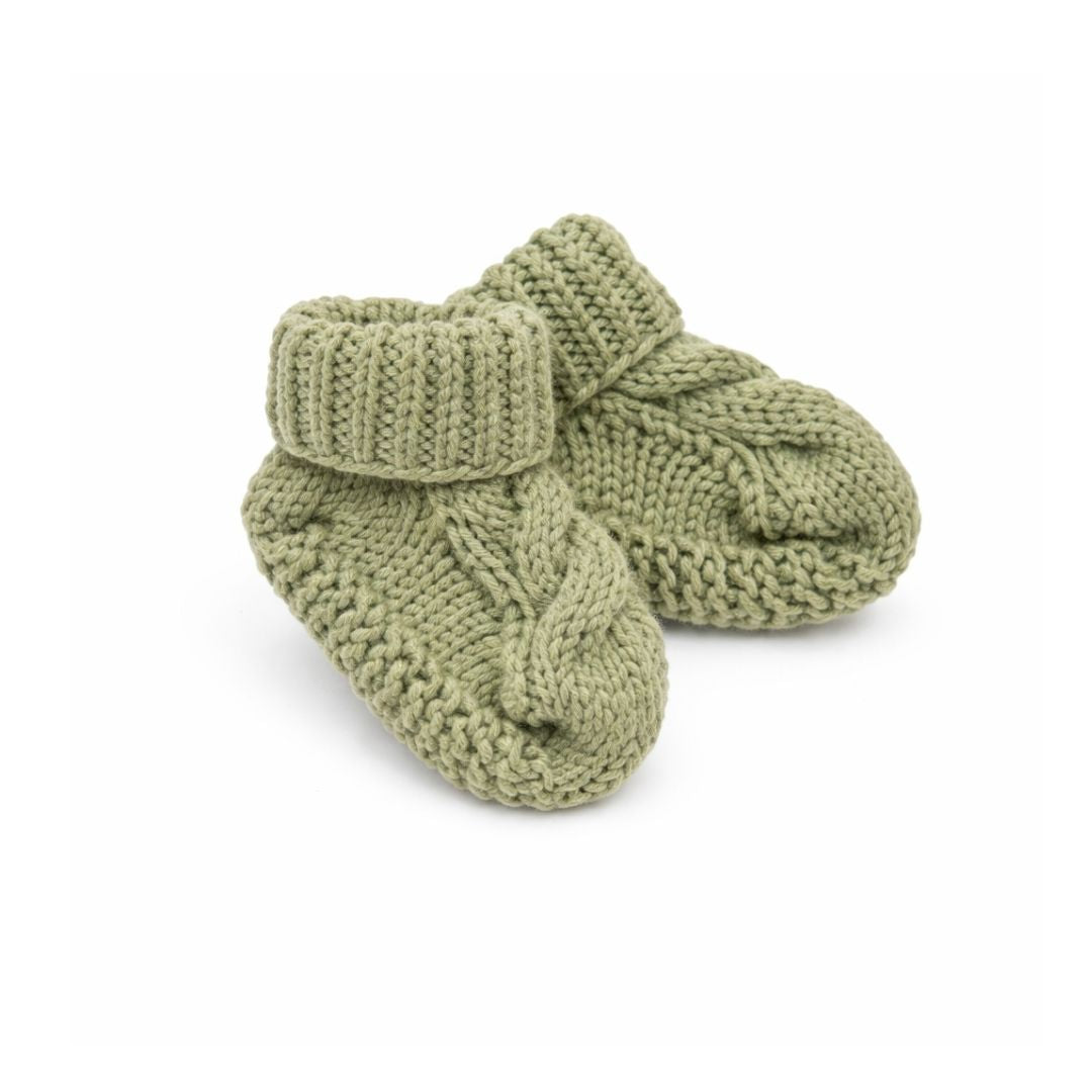 Handgestrickte Baby Söckchen aus GOTS-zertifizierter Bio-Merinowolle – unser Bestselle