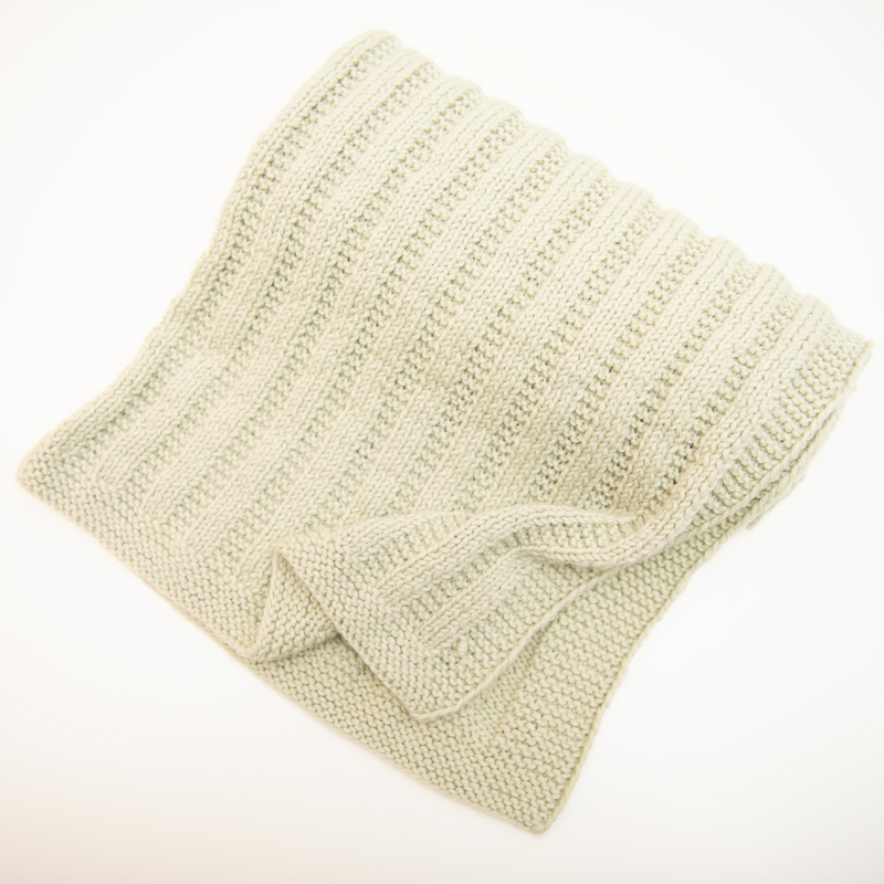 Baby Strickdecke - Handmade in Germany